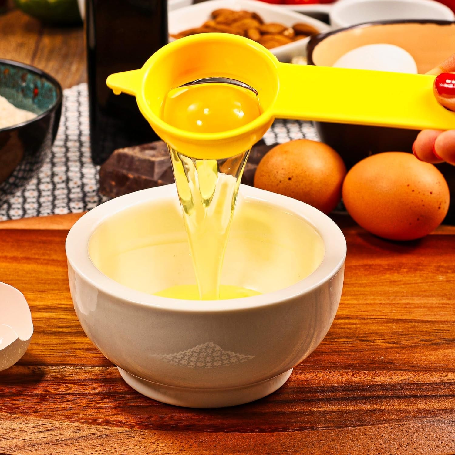 Egg Separator Egg Yolk White Separator - Kitchen Gadgets Backing Egg White Filter Funny - Quickly and Easily Cooking Tool